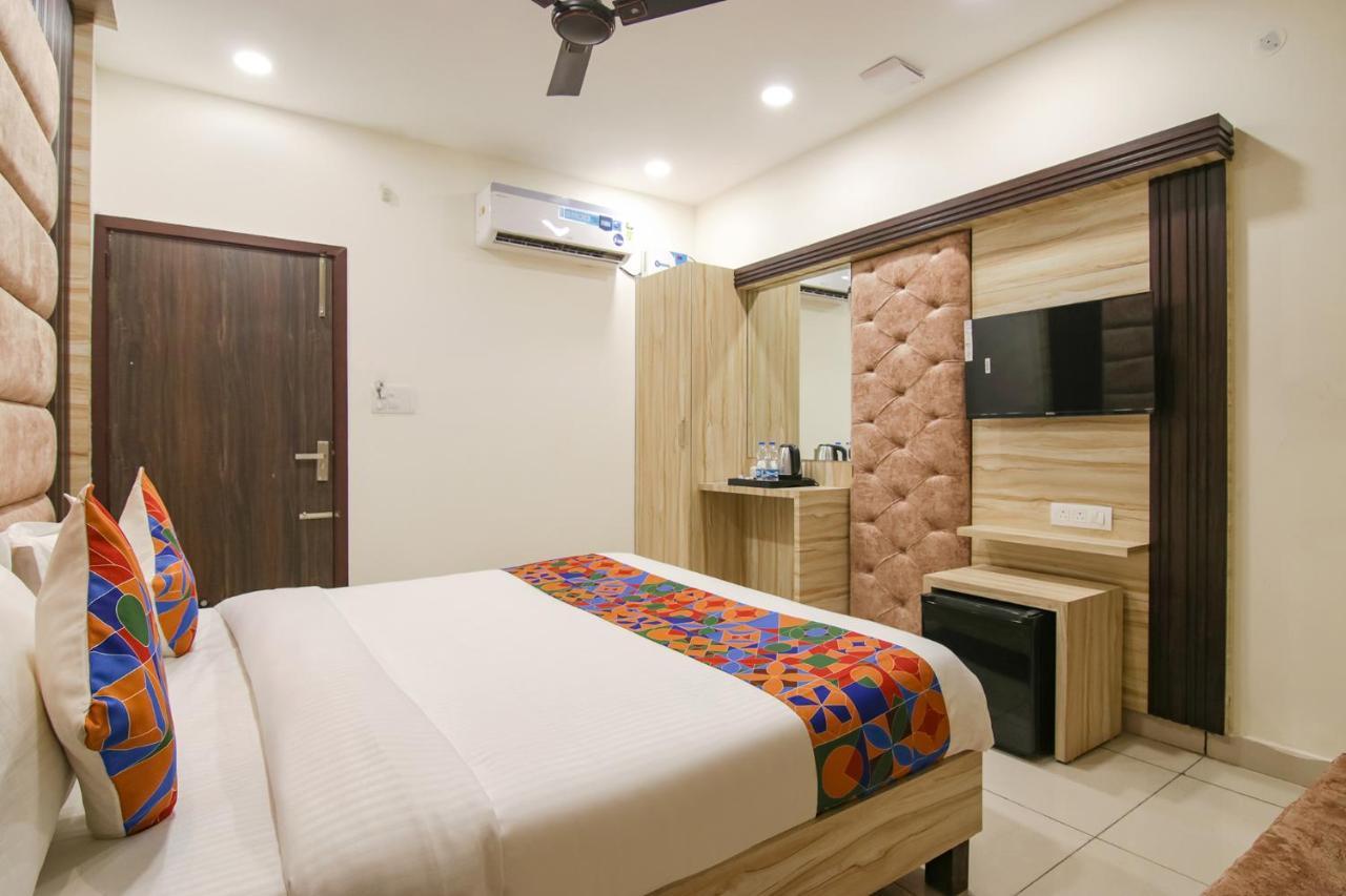 Fabhotel Spring Amritsar Esterno foto