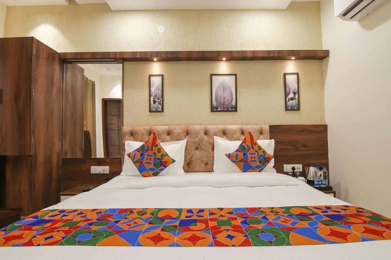 Fabhotel Spring Amritsar Esterno foto