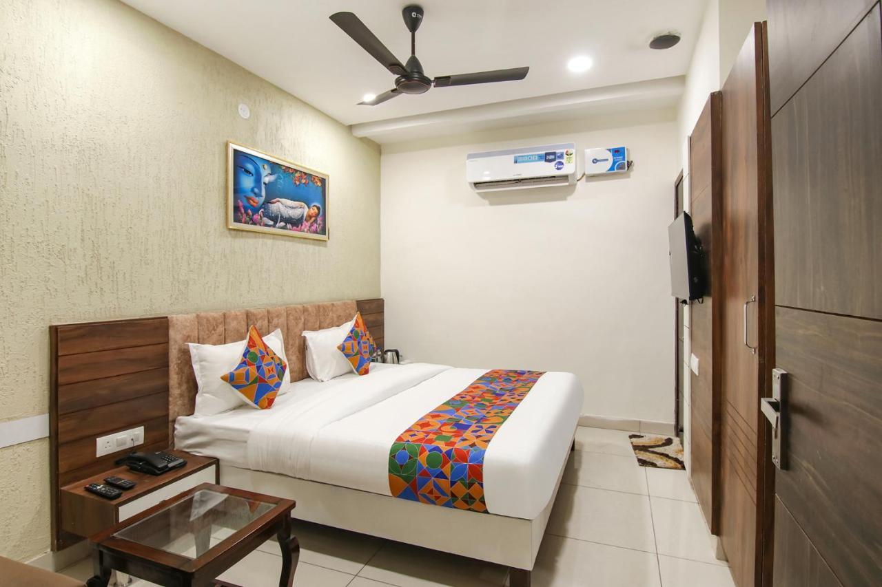 Fabhotel Spring Amritsar Esterno foto