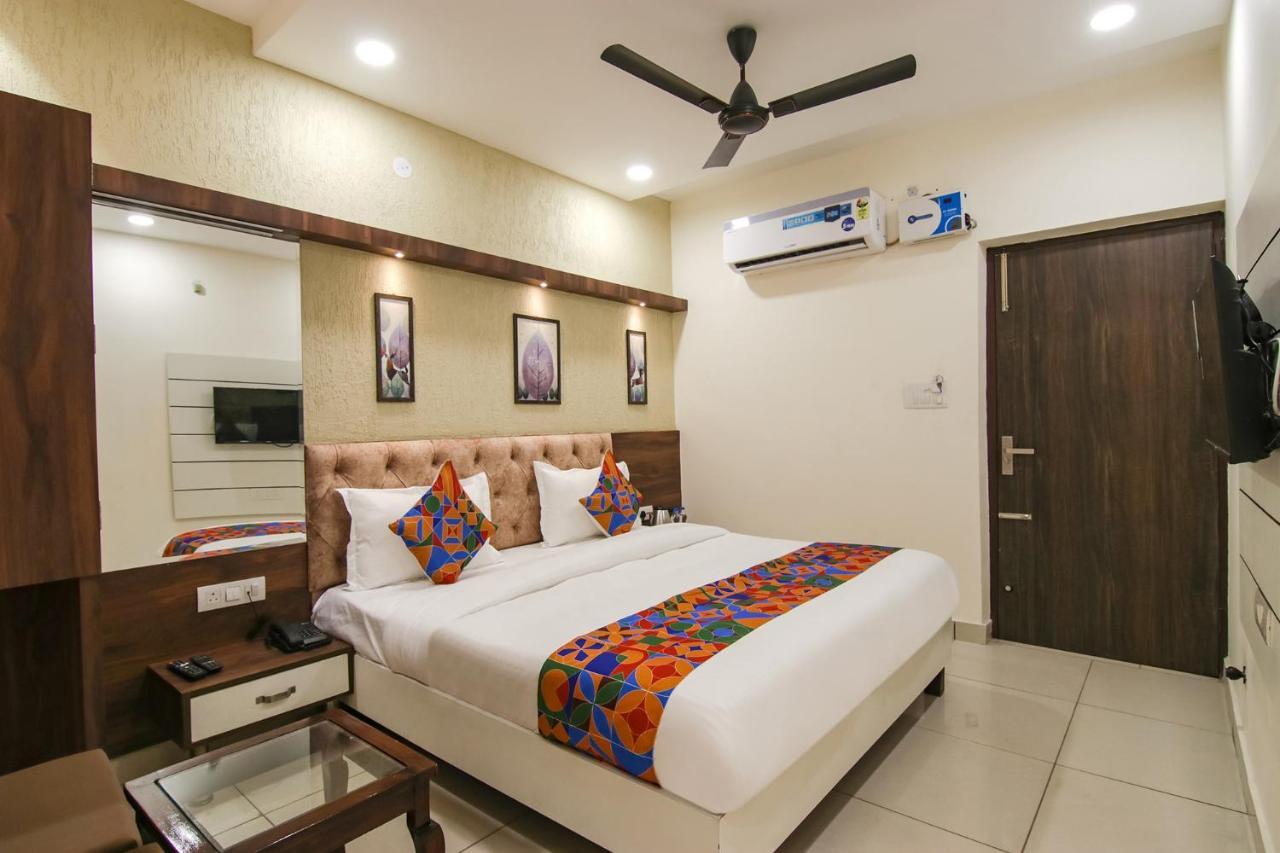 Fabhotel Spring Amritsar Esterno foto